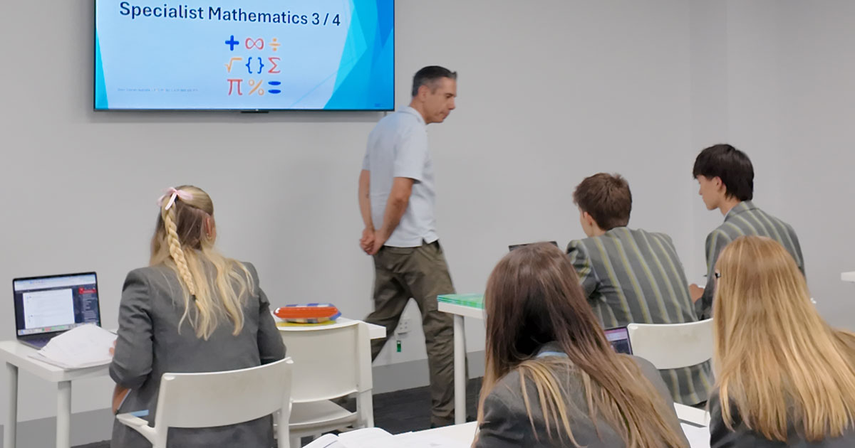 Short Courses for Summer Jobs: A Guide for Victorian Schools